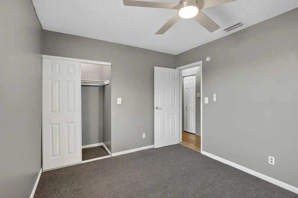 7721 NW 42nd Court Hollywood FL 33024