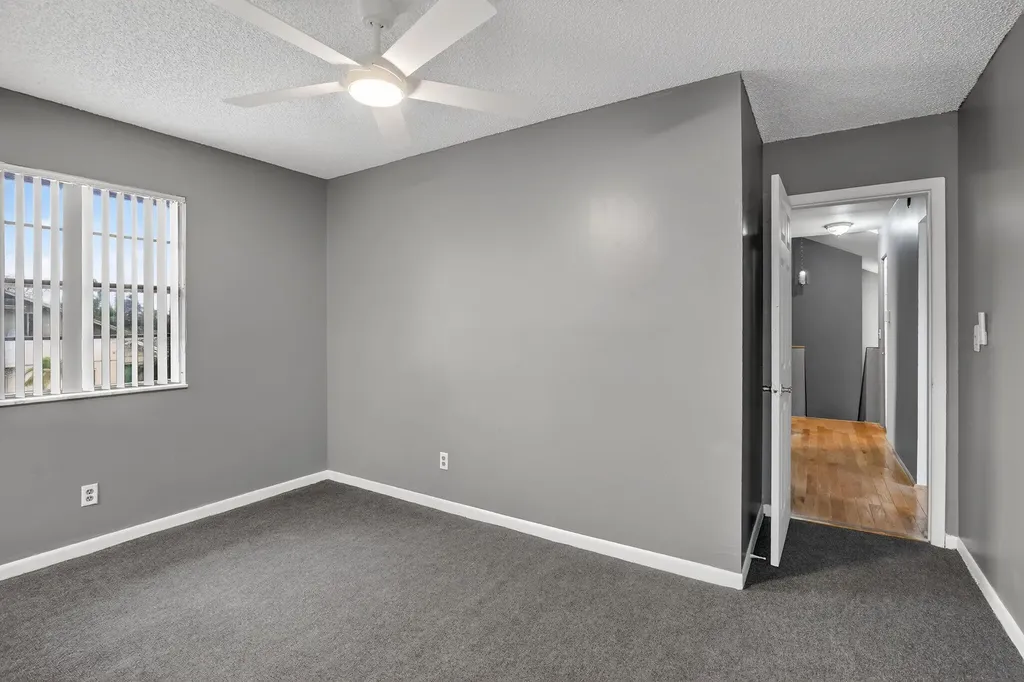 7721 NW 42nd Court Hollywood FL 33024