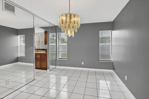 7721 NW 42nd Court Hollywood FL 33024