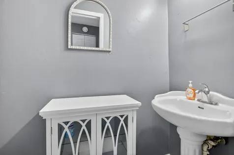 7721 NW 42nd Court Hollywood FL 33024
