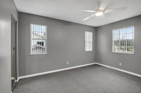 7721 NW 42nd Court Hollywood FL 33024
