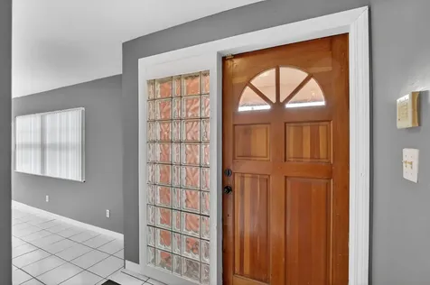 7721 NW 42nd Court Hollywood FL 33024