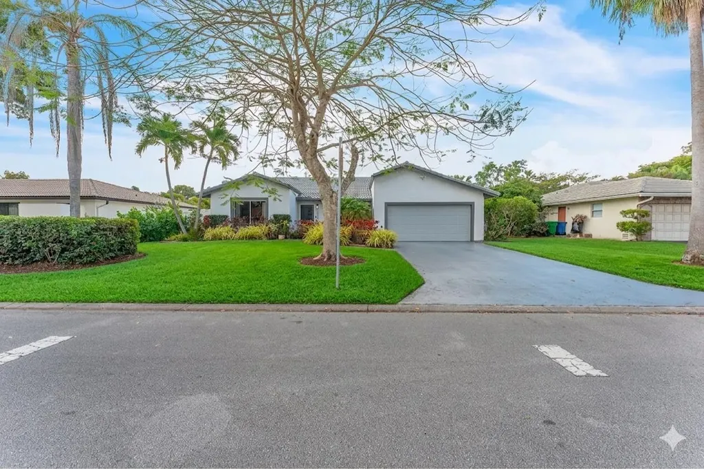 10734 NW 20th Drive Coral Springs FL 33071