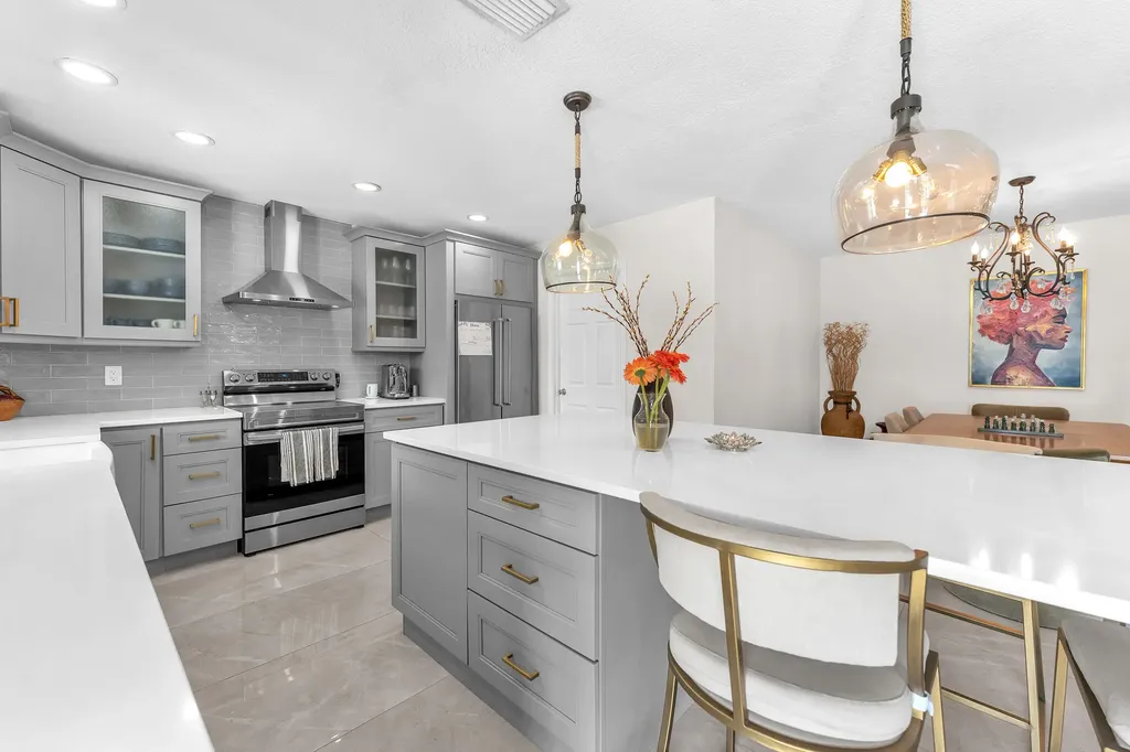 10734 NW 20th Drive Coral Springs FL 33071