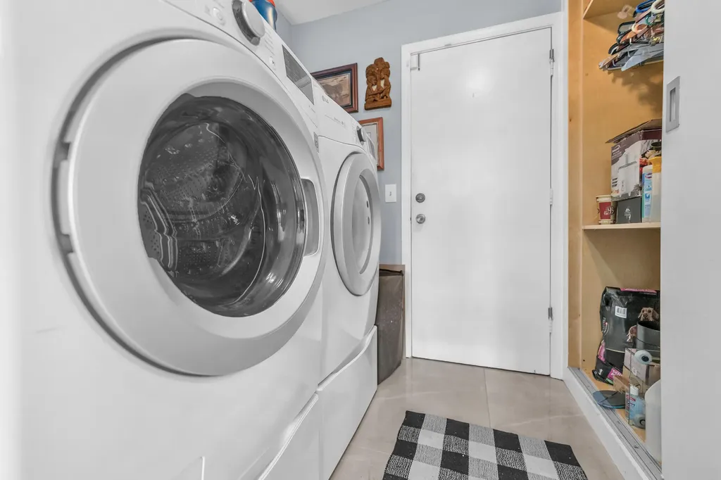 10734 NW 20th Drive Coral Springs FL 33071