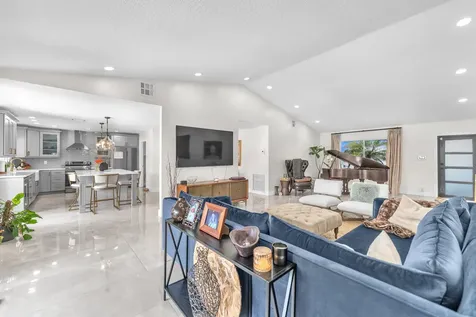10734 NW 20th Drive Coral Springs FL 33071