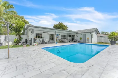 10734 NW 20th Drive Coral Springs FL 33071