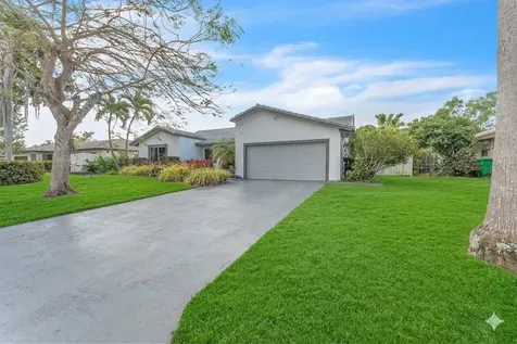 10734 NW 20th Drive Coral Springs FL 33071