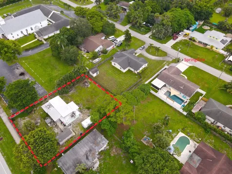 122 Springdale Road Greenacres FL 33467