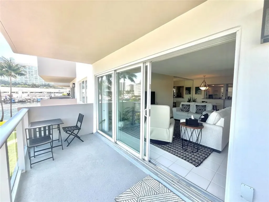 140 NE 28th Avenue Pompano Beach FL 33062
