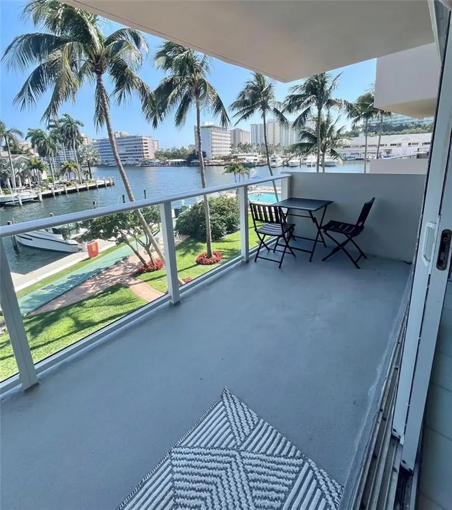 140 NE 28th Avenue Pompano Beach FL 33062