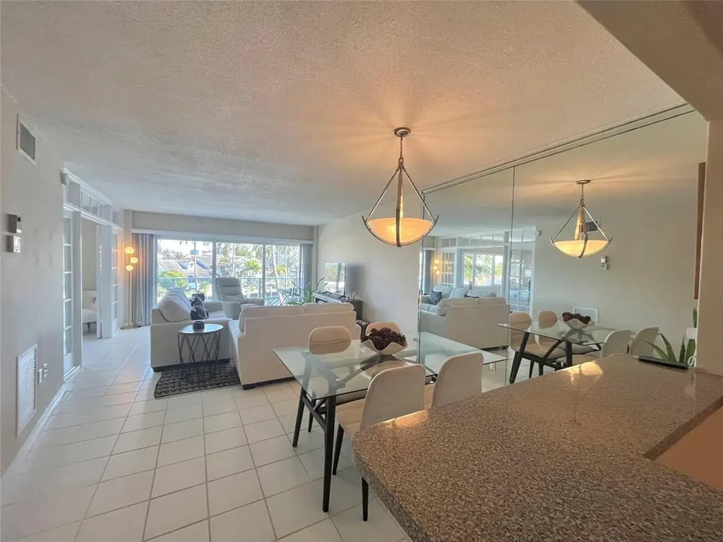 140 NE 28th Avenue Pompano Beach FL 33062