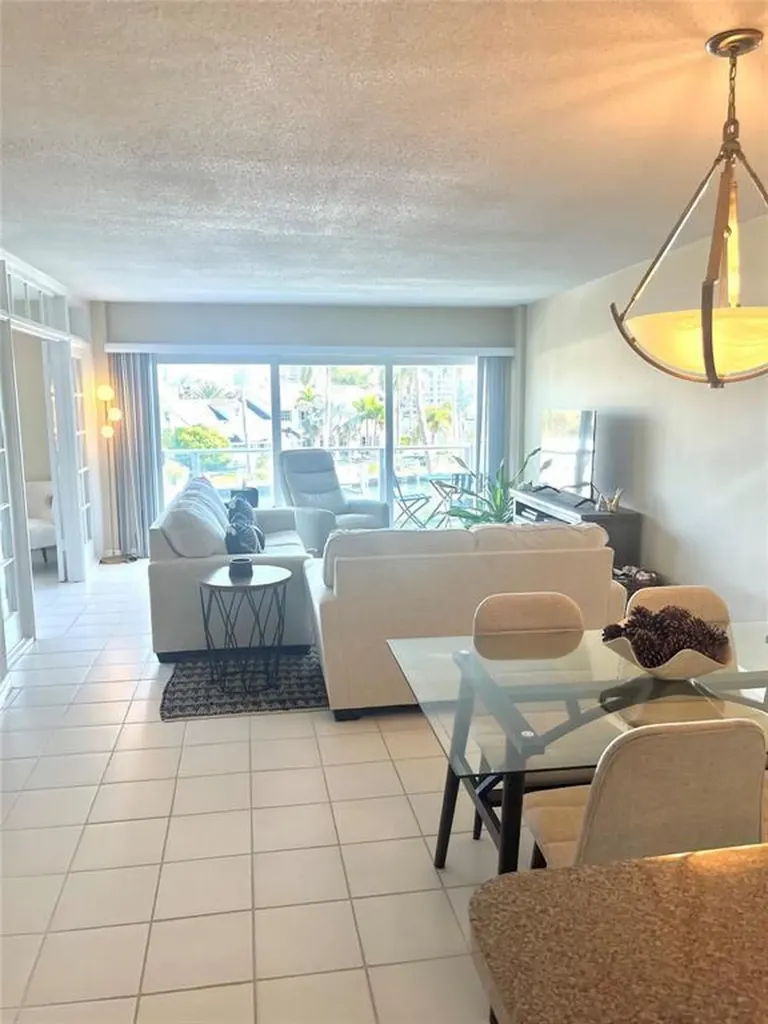 140 NE 28th Avenue Pompano Beach FL 33062