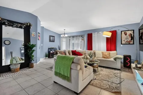 9721 W Daffodil Lane Miramar FL 33025