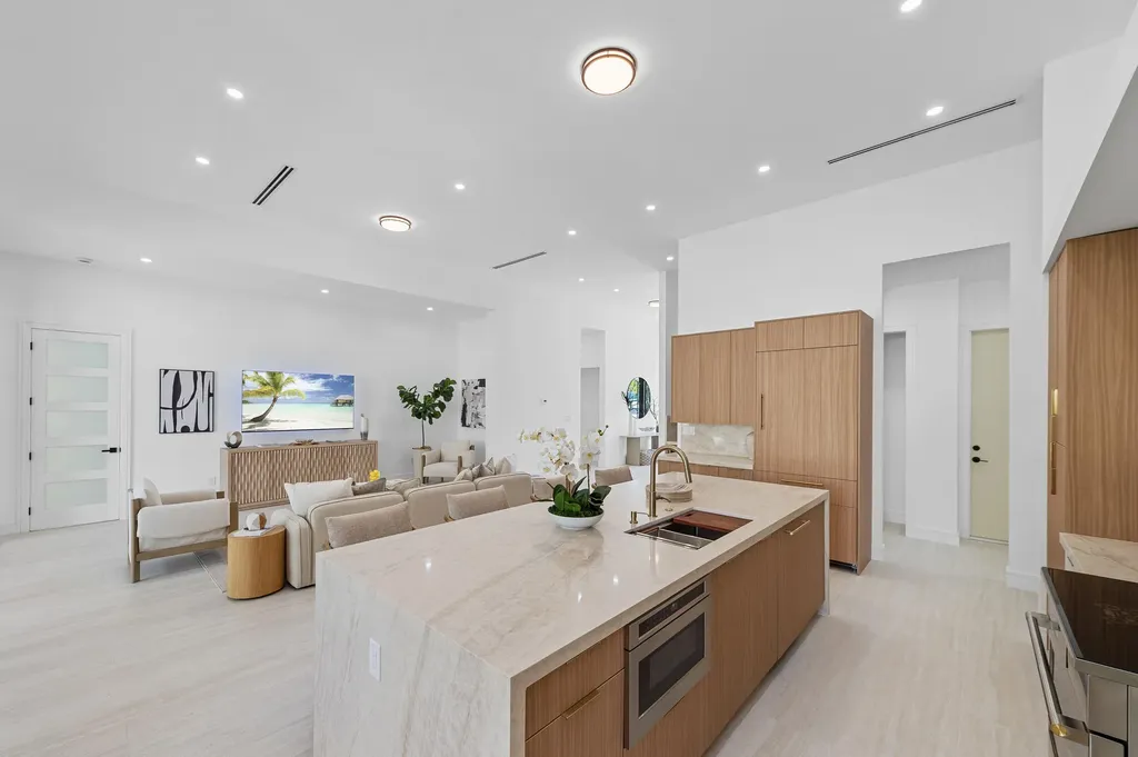 801 SE 6th Court Fort Lauderdale FL 33301