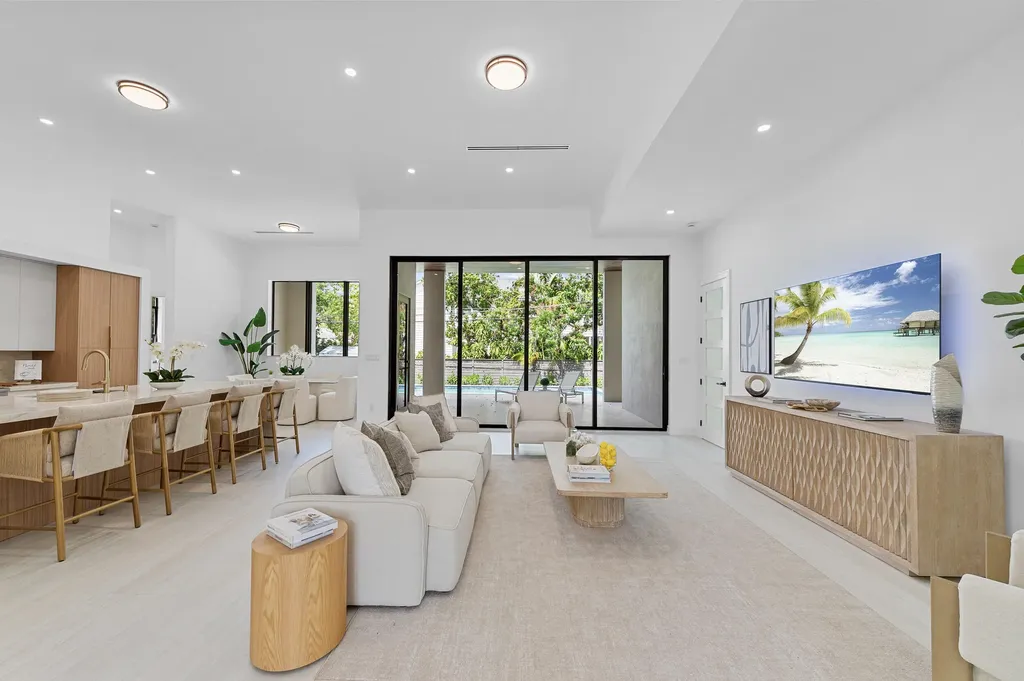 801 SE 6th Court Fort Lauderdale FL 33301