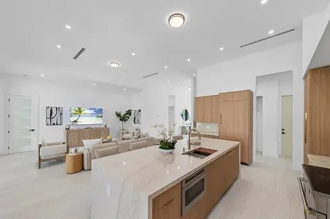 801 SE 6th Court Fort Lauderdale FL 33301