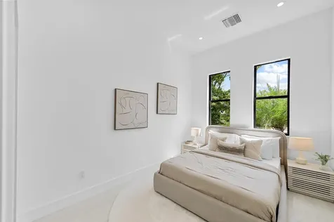 801 SE 6th Court Fort Lauderdale FL 33301