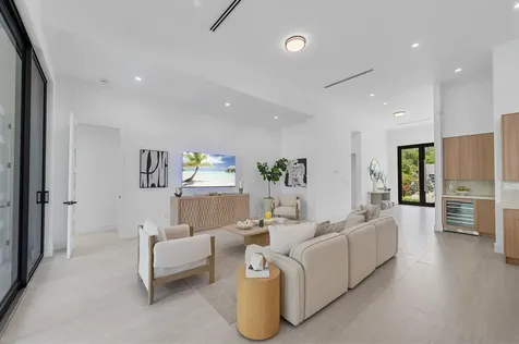801 SE 6th Court Fort Lauderdale FL 33301