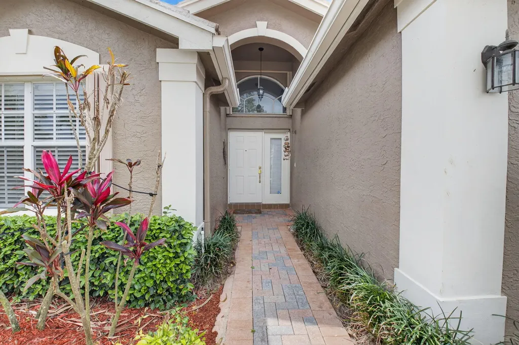 7094 Avila Terrace Way Delray Beach FL 33446