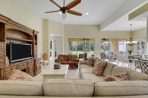8337 SE Angelina Court Hobe Sound FL 33455