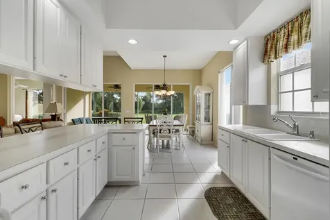 8337 SE Angelina Court Hobe Sound FL 33455