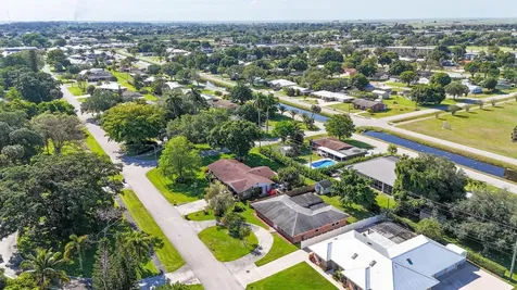 534 E Del Monte Avenue Clewiston FL 33440