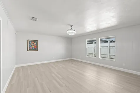 534 E Del Monte Avenue Clewiston FL 33440