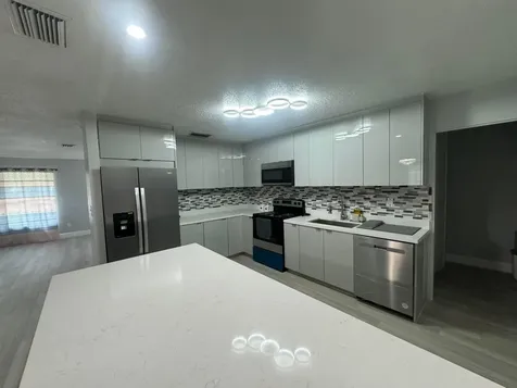 534 E Del Monte Avenue Clewiston FL 33440