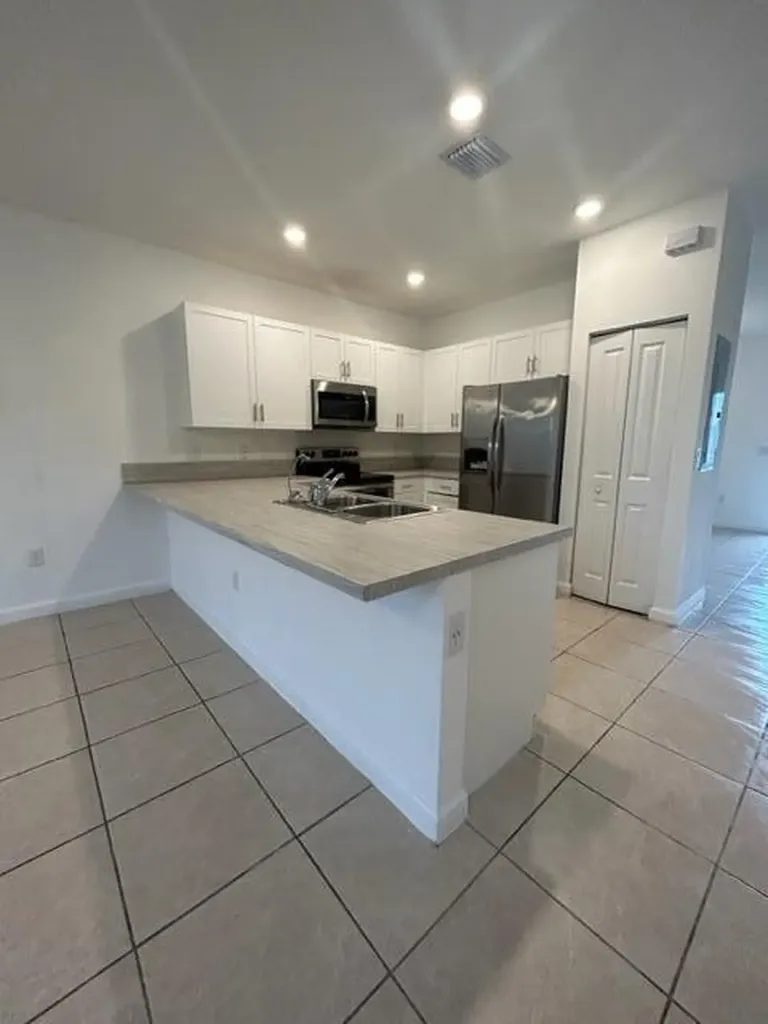20623 NE 7th Place North Miami Beach FL 33179