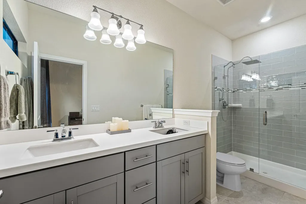 2345 Byron Street Palm Springs FL 33406