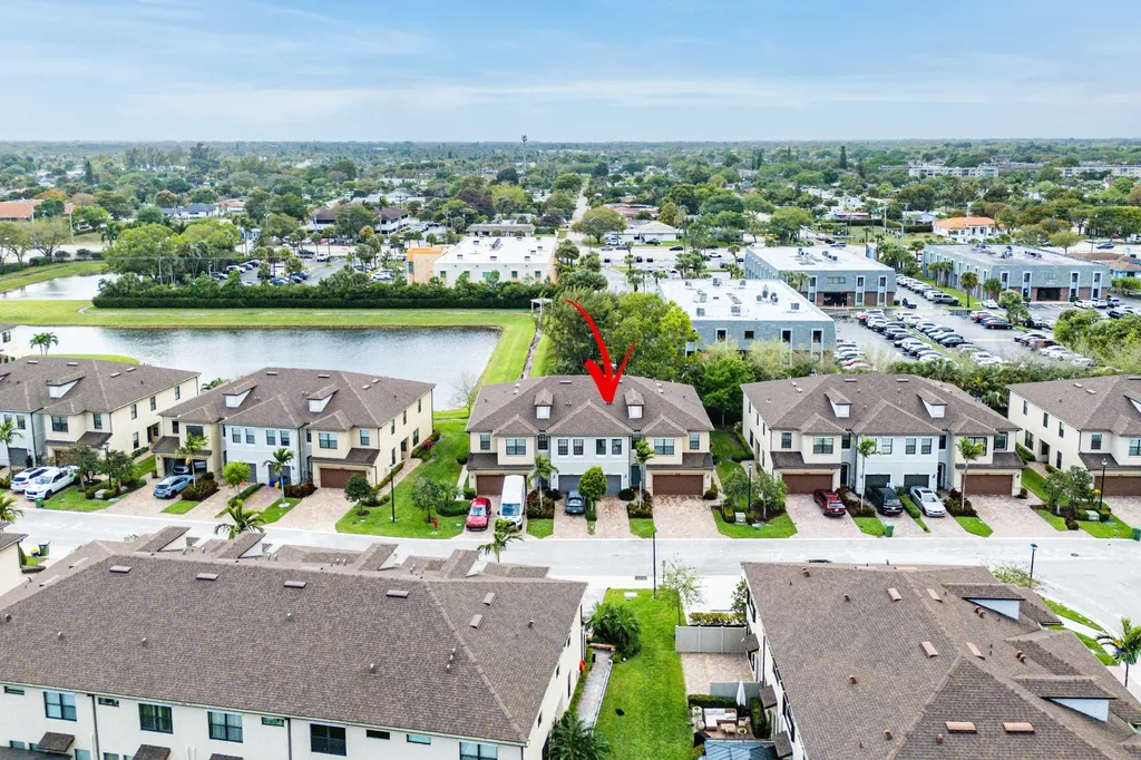 2345 Byron Street Palm Springs FL 33406