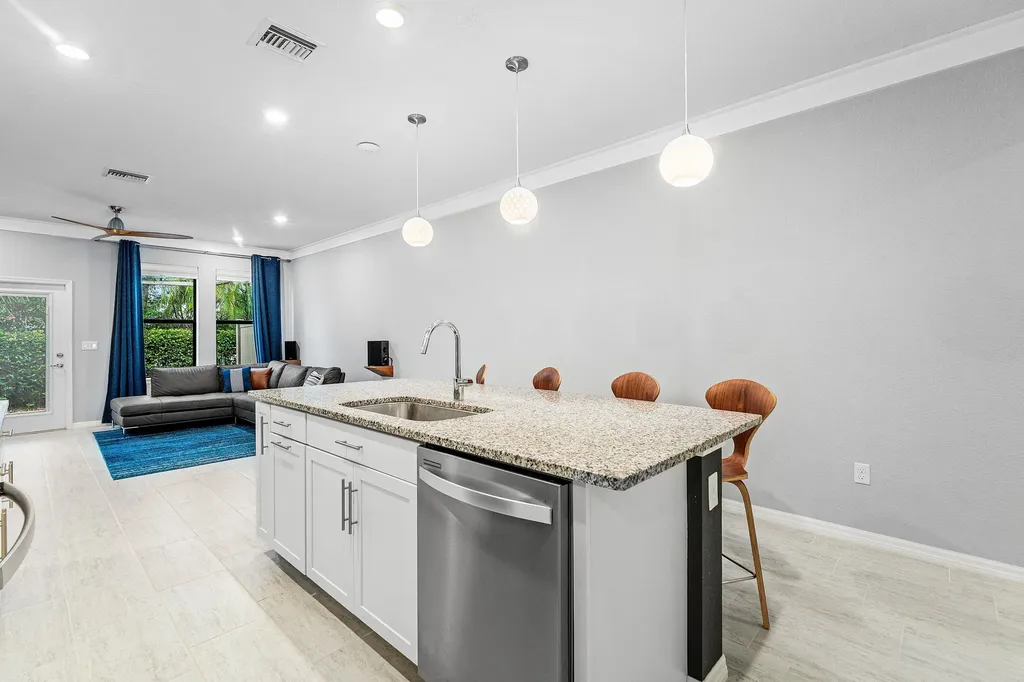 2345 Byron Street Palm Springs FL 33406