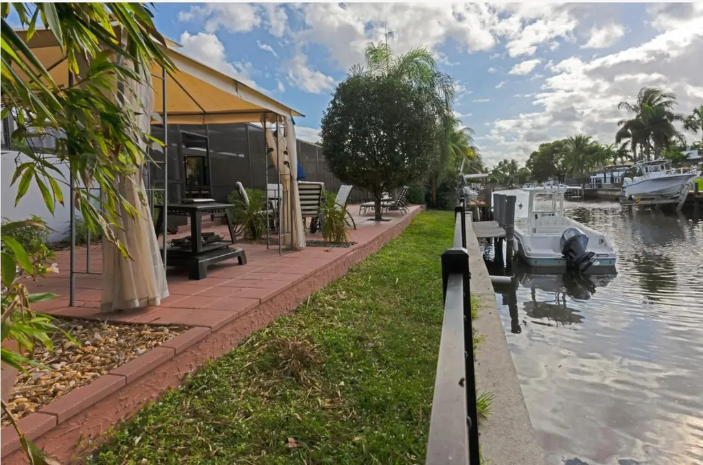 1311 SW 56th Avenue Plantation FL 33317