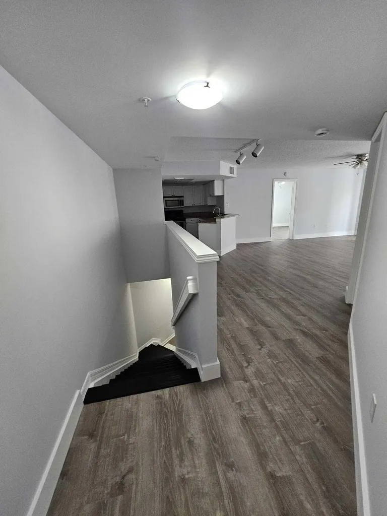 1100 S Crestwood Court S Royal Palm Beach FL 33411