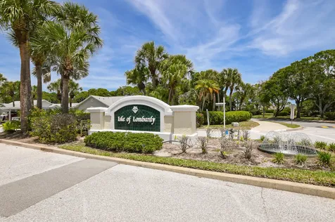 1121 NW Lombardy Drive Port St Lucie FL 34986