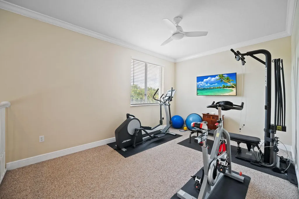 8445 Phoenician Court Davie FL 33328