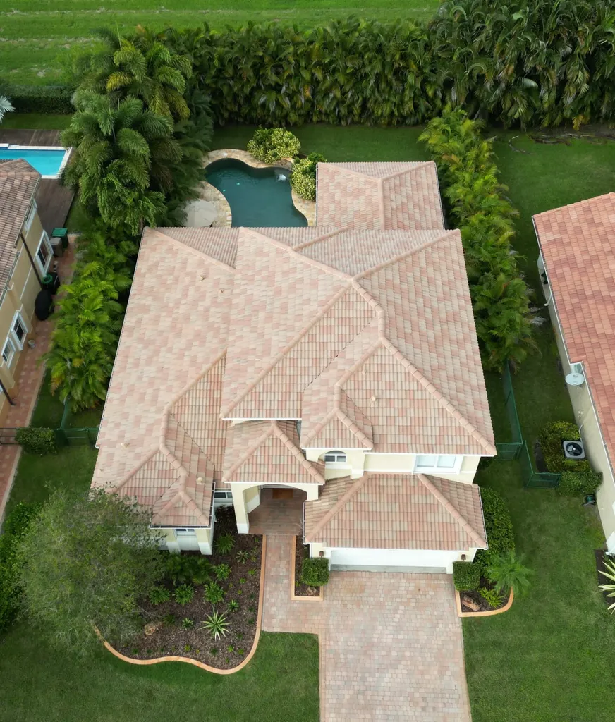 8445 Phoenician Court Davie FL 33328