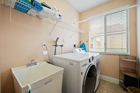 8445 Phoenician Court Davie FL 33328
