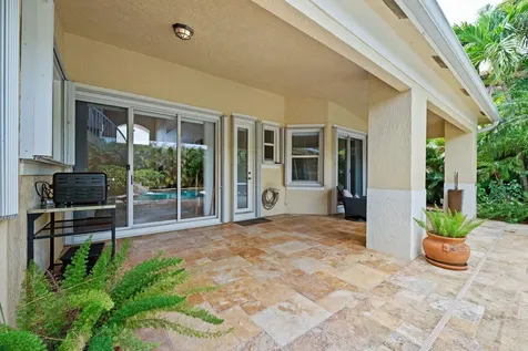 8445 Phoenician Court Davie FL 33328