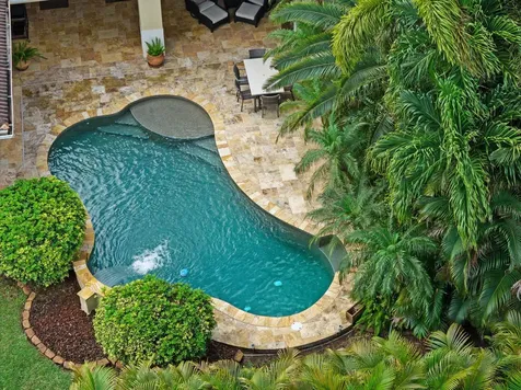 8445 Phoenician Court Davie FL 33328