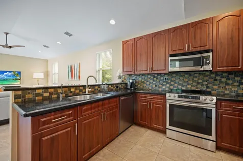 8445 Phoenician Court Davie FL 33328
