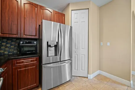8445 Phoenician Court Davie FL 33328