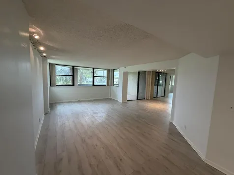 6463 La Costa Drive Boca Raton FL 33433