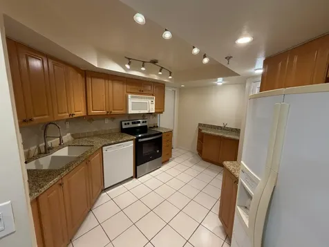 6463 La Costa Drive Boca Raton FL 33433