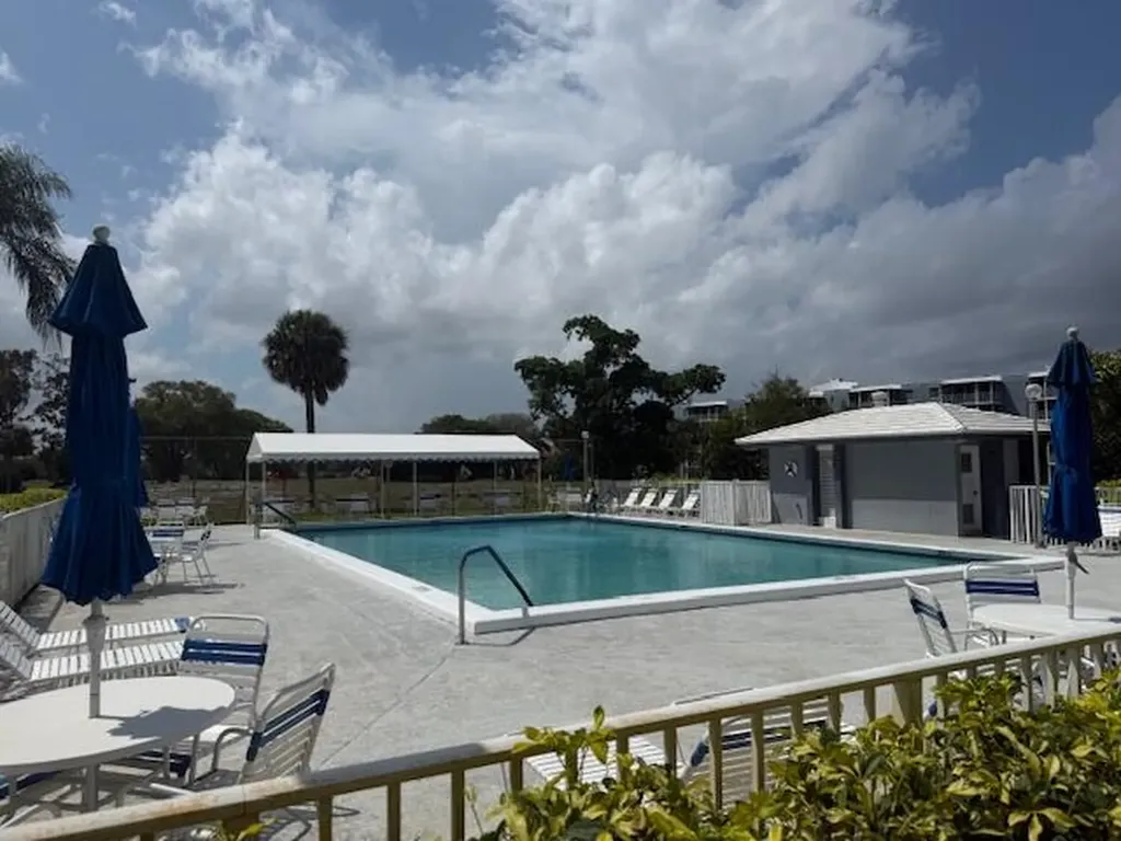 6699 NW 2nd Avenue Boca Raton FL 33487