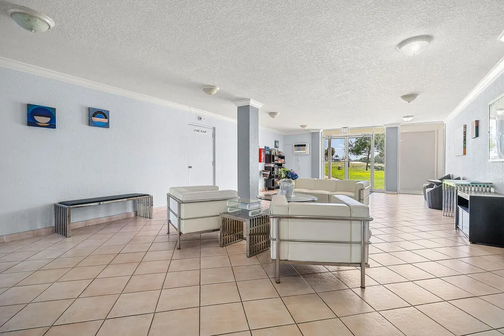 6699 NW 2nd Avenue Boca Raton FL 33487