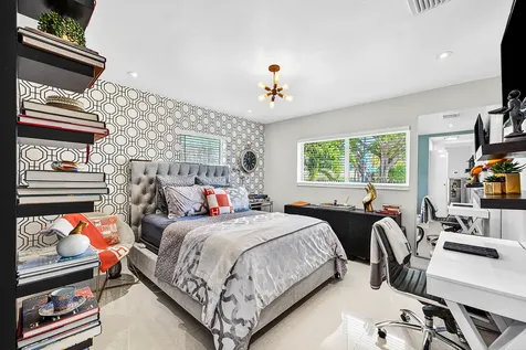 590 NW 126th Street North Miami FL 33168