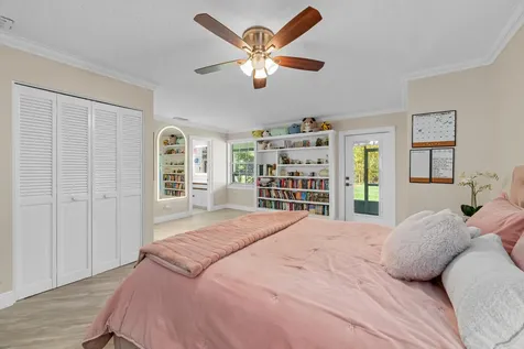 15161 Collecting Canal Road Loxahatchee Groves FL 33470