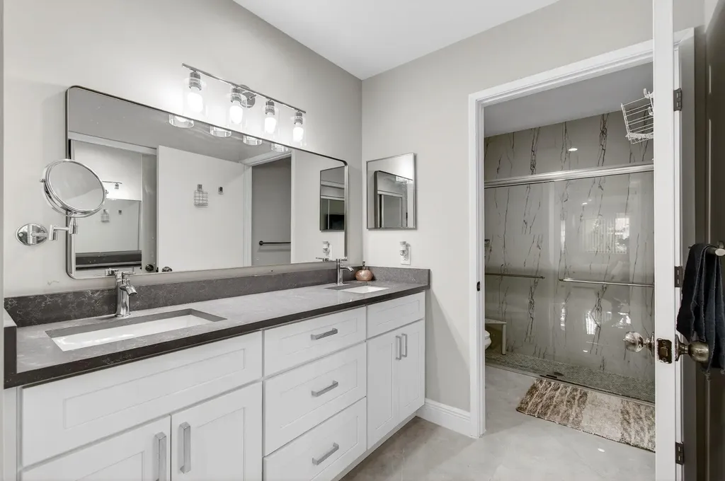 6175 Kings Gate Circle Delray Beach FL 33484